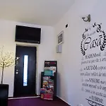 La Maria Hostel *