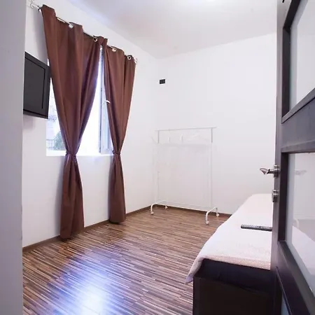 Hostel La Maria