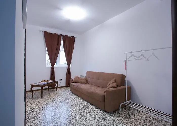 La Maria Hostel *