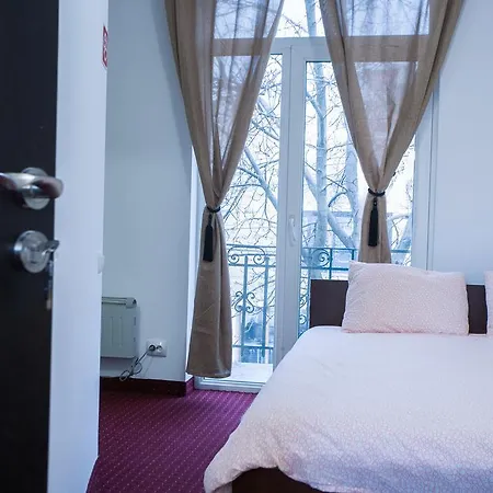 La Maria Хостел